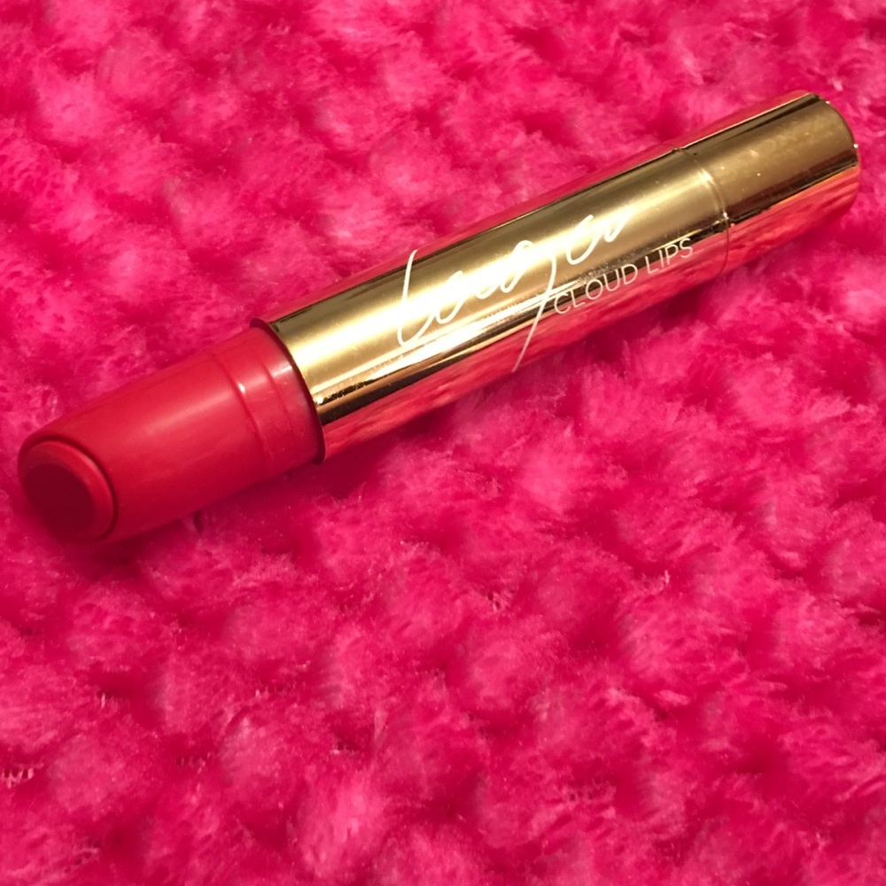 NEW Laga & co cloud lippie. Sunshower full size